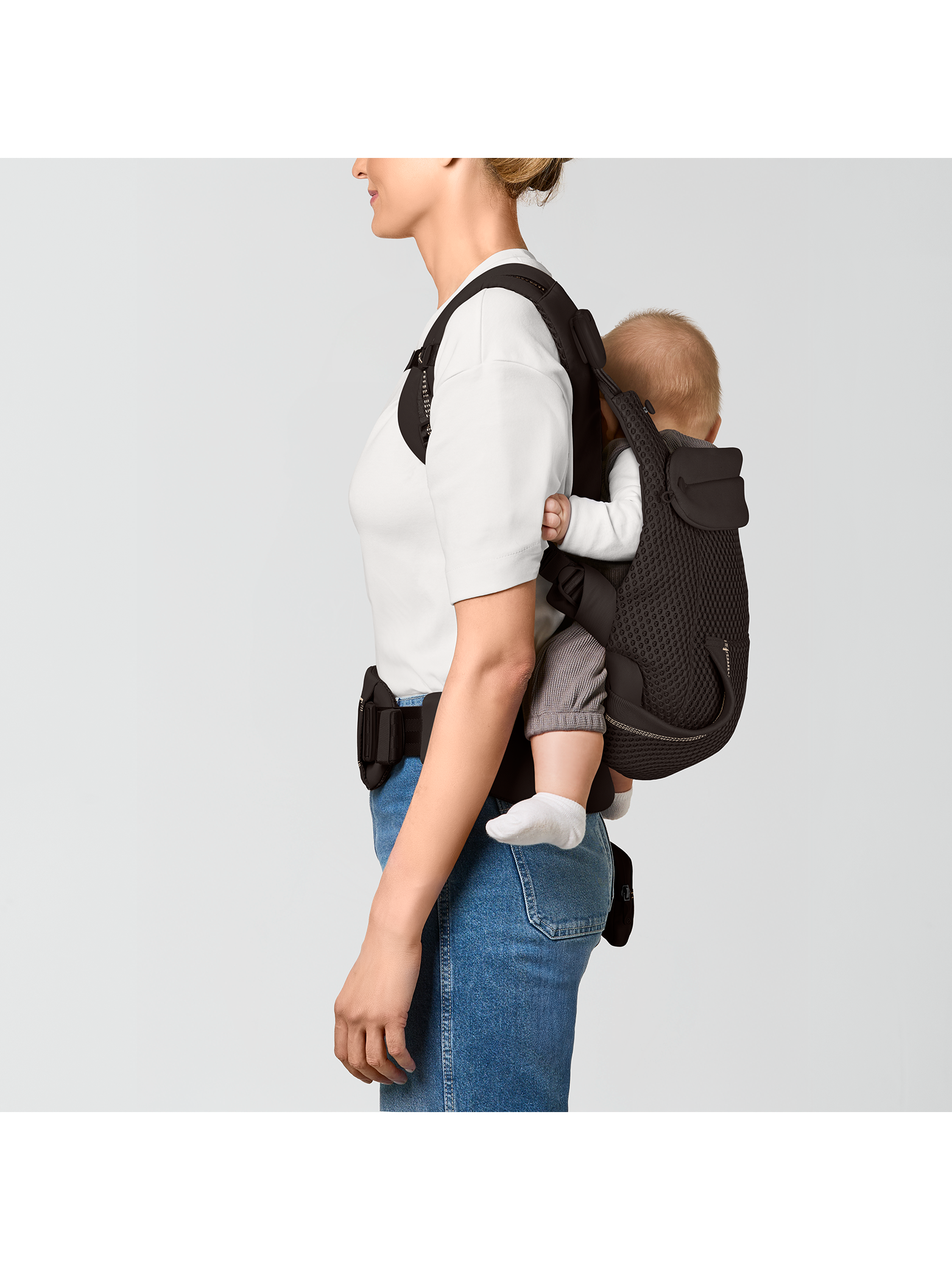 Cybex Laya Carrier - Chocolate Brown